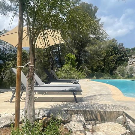 La Villa Des Carriers- Maison Avec Piscine Proche Mer Roquefort-les-Pins Luaran gambar
