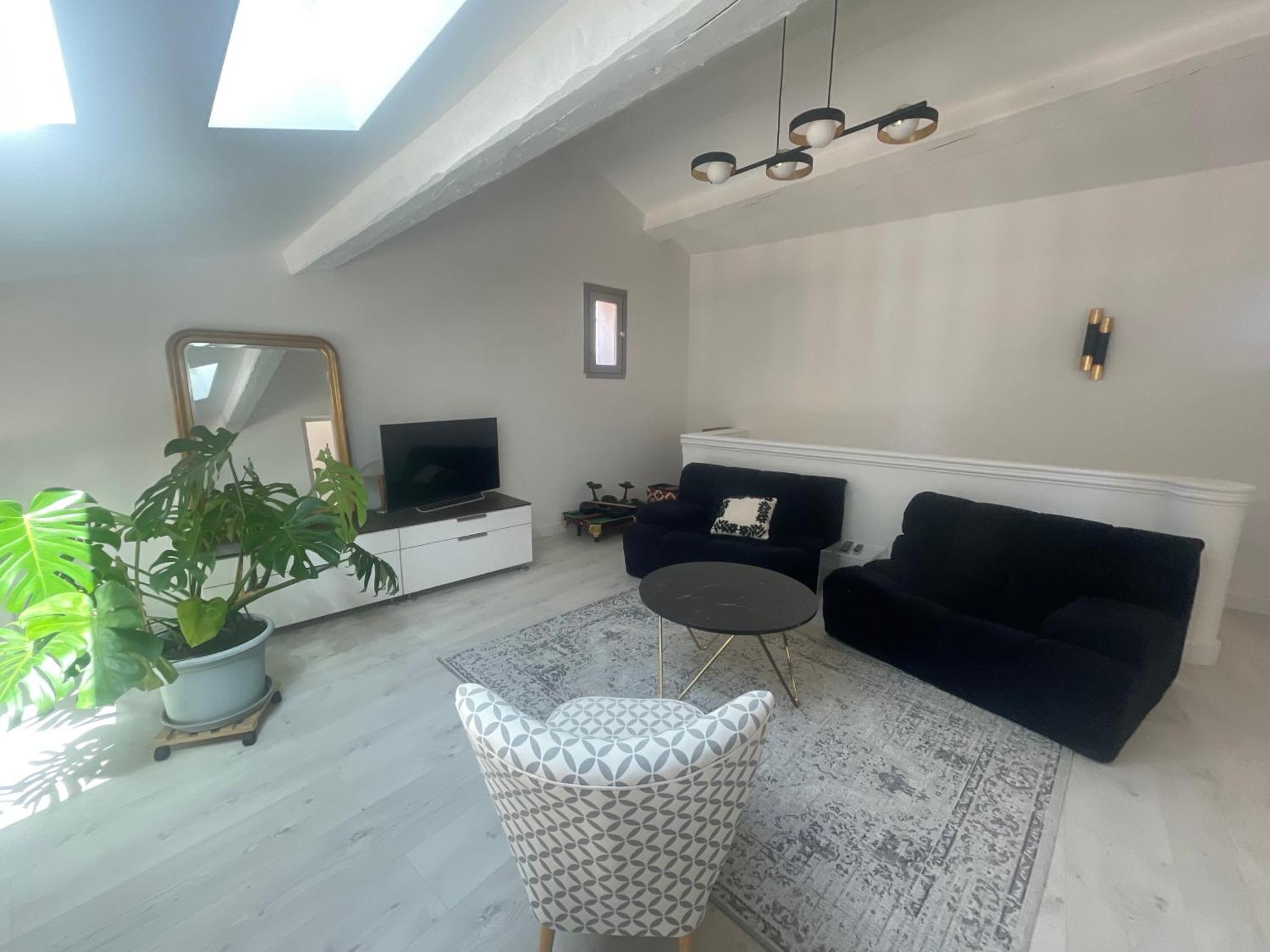 La Villa Des Carriers- Maison Avec Piscine Proche Mer Roquefort-les-Pins Luaran gambar
