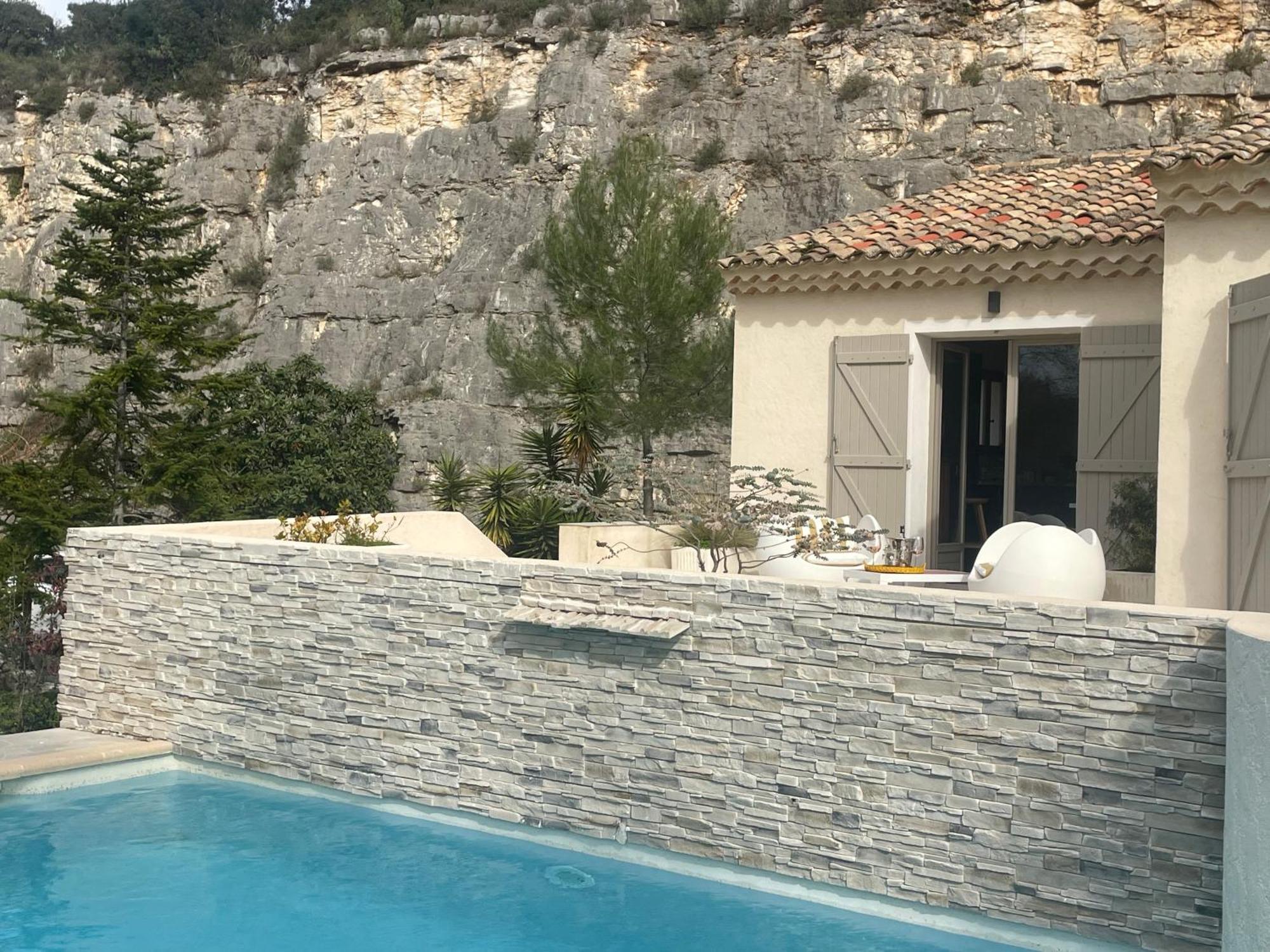 La Villa Des Carriers- Maison Avec Piscine Proche Mer Roquefort-les-Pins Luaran gambar
